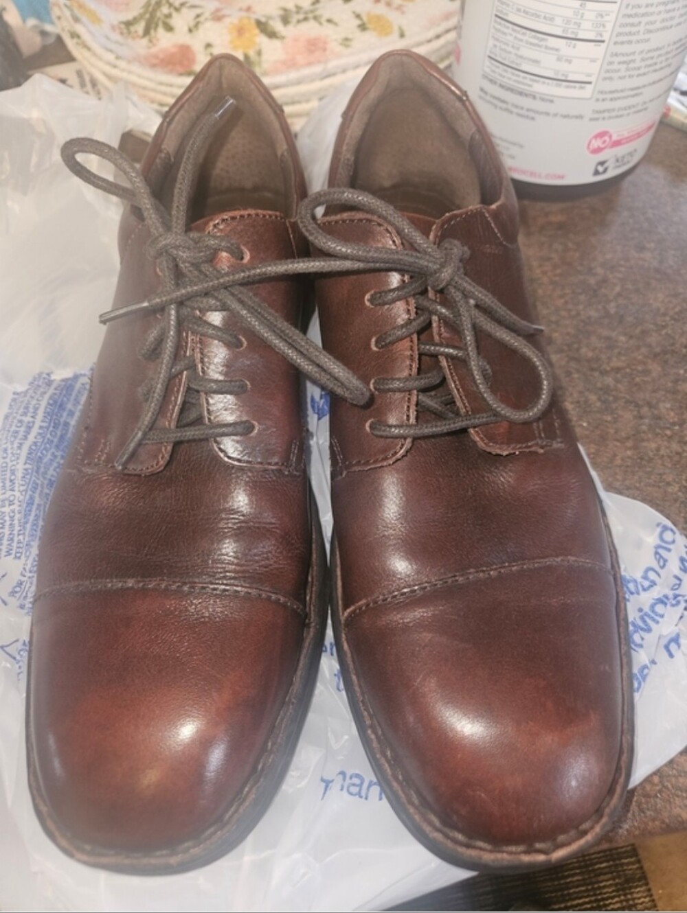 boc Brown Leather Lace-Up Oxfords